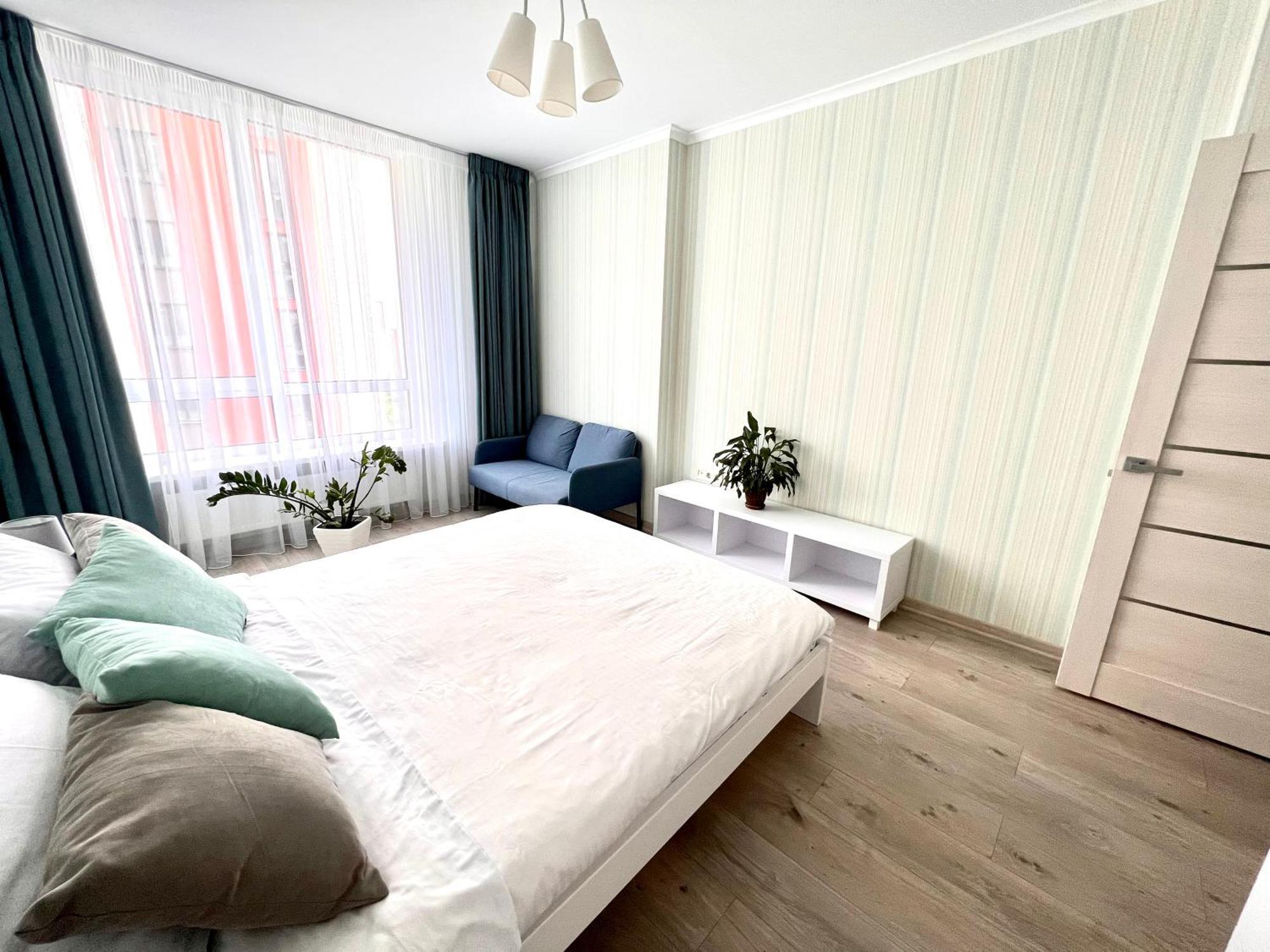 Osapart Beautiful Apartment In A Complex Semycvit Lviv Exterior photo